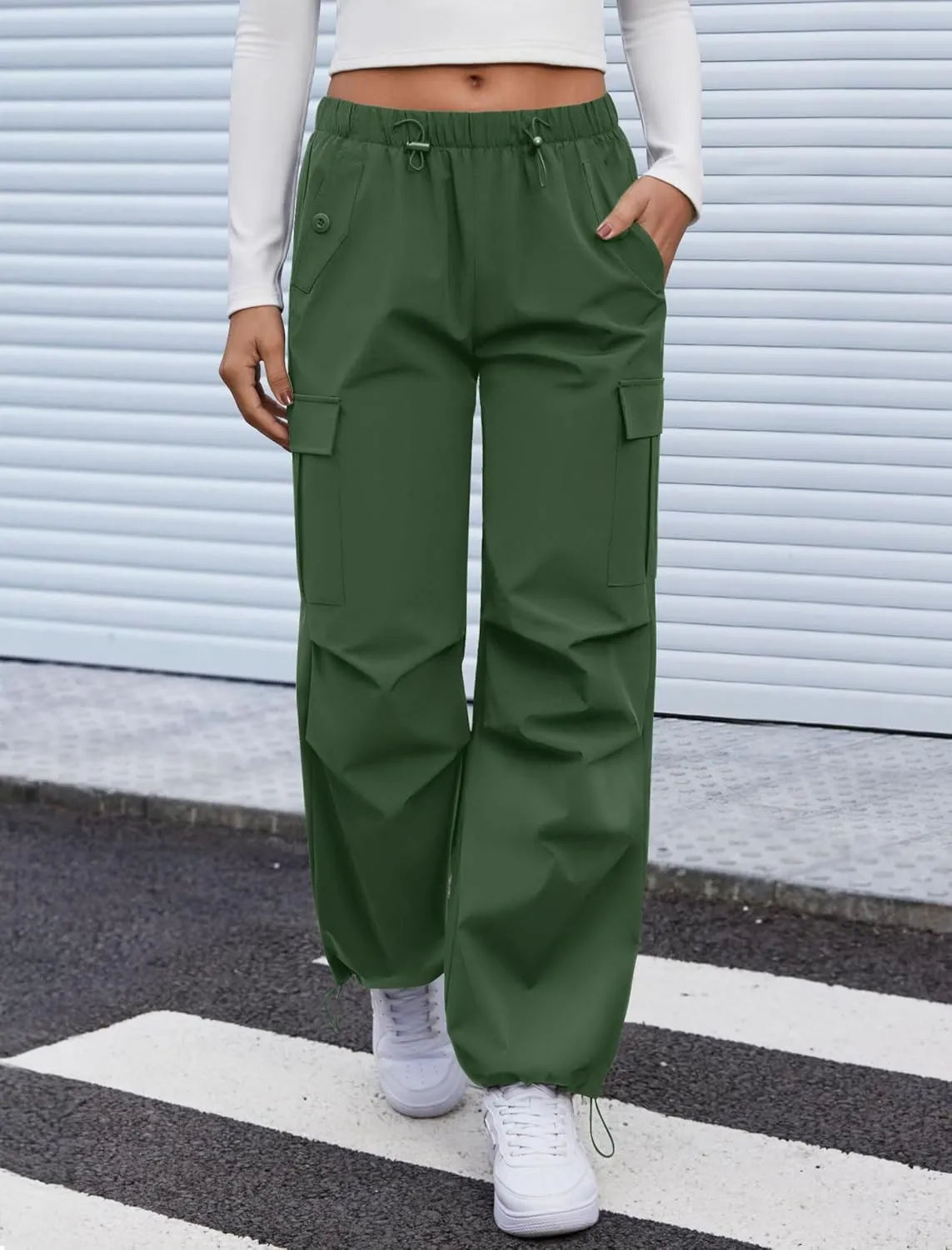 Cargo Pants Women Elastic Waisted Parachute Hiking Pants with Pockets Water-Resistant Lightweight Baggy Pants