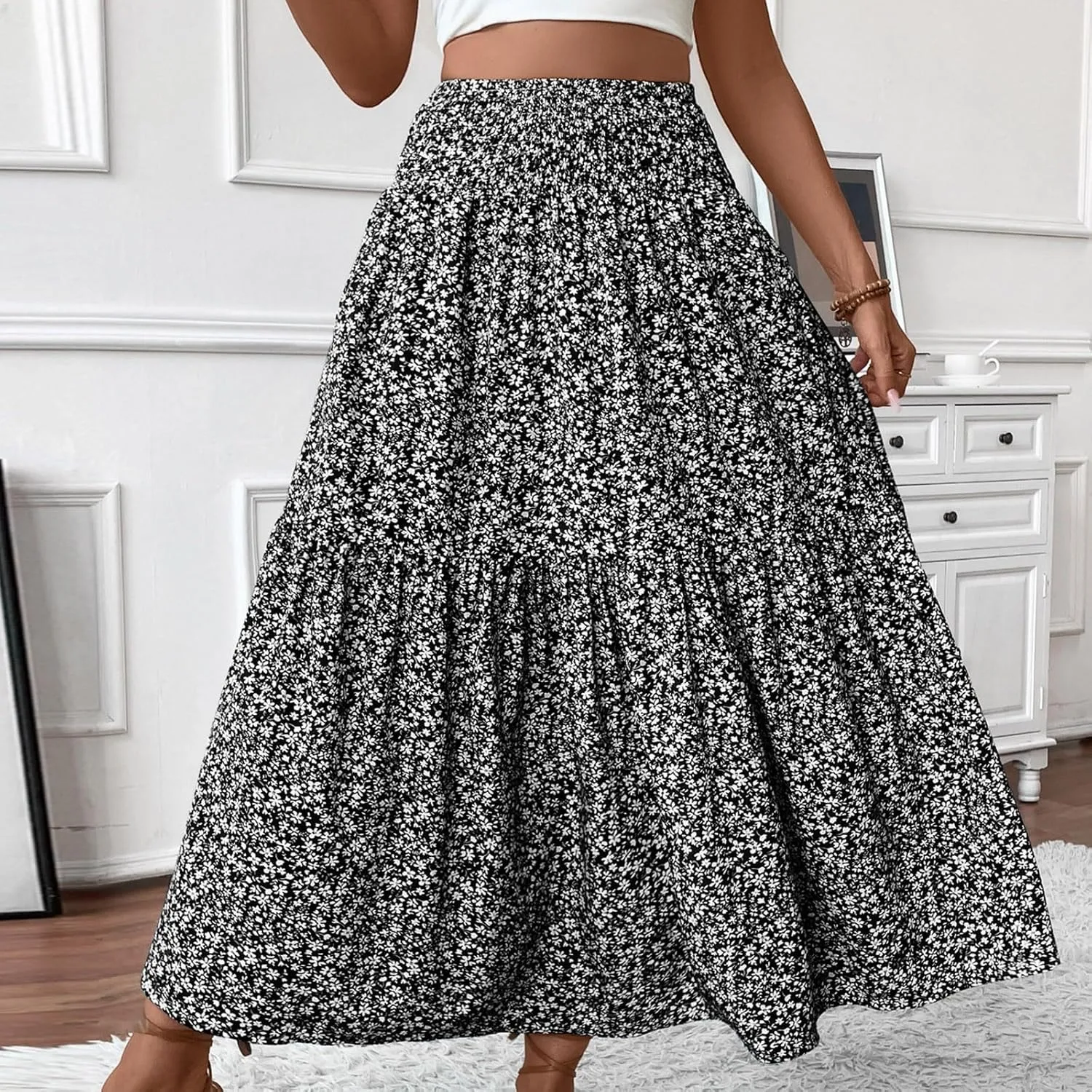 Long Flowy Skirts for Women Summer Elastic Waist Floral Maxi Skirt with Pockets Smocked Ruffle Tiered Boho A Line Skorts