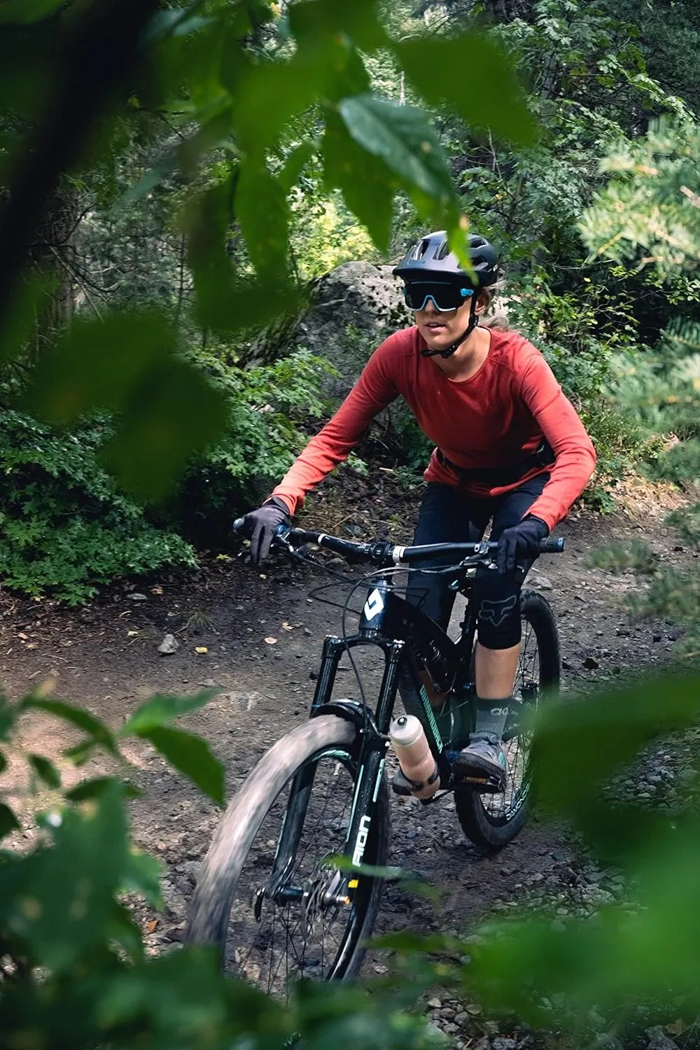 Women's 100% Merino Wool Long Sleeve Shirt - Moisture Wicking - Ultralight and Soft - Odor Base Layer